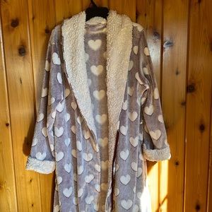 A bath robe